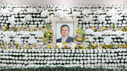 서울 시내 한 장례식장에 마련된 고 구자경 LG그룹 명예회장 빈소.  [LG그룹 제공]